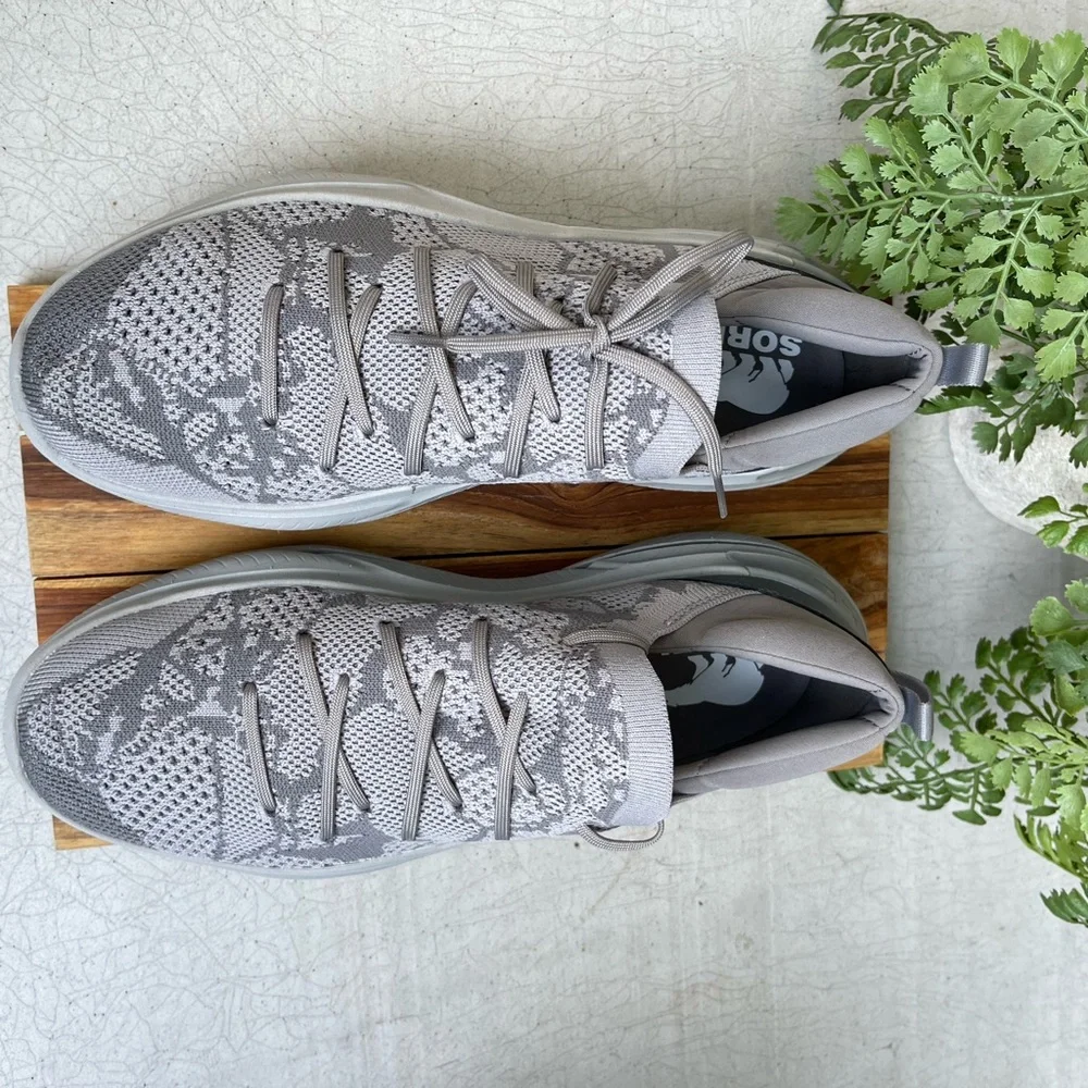SOREL Stride Lace color chrome Grey / Quarry Size 9